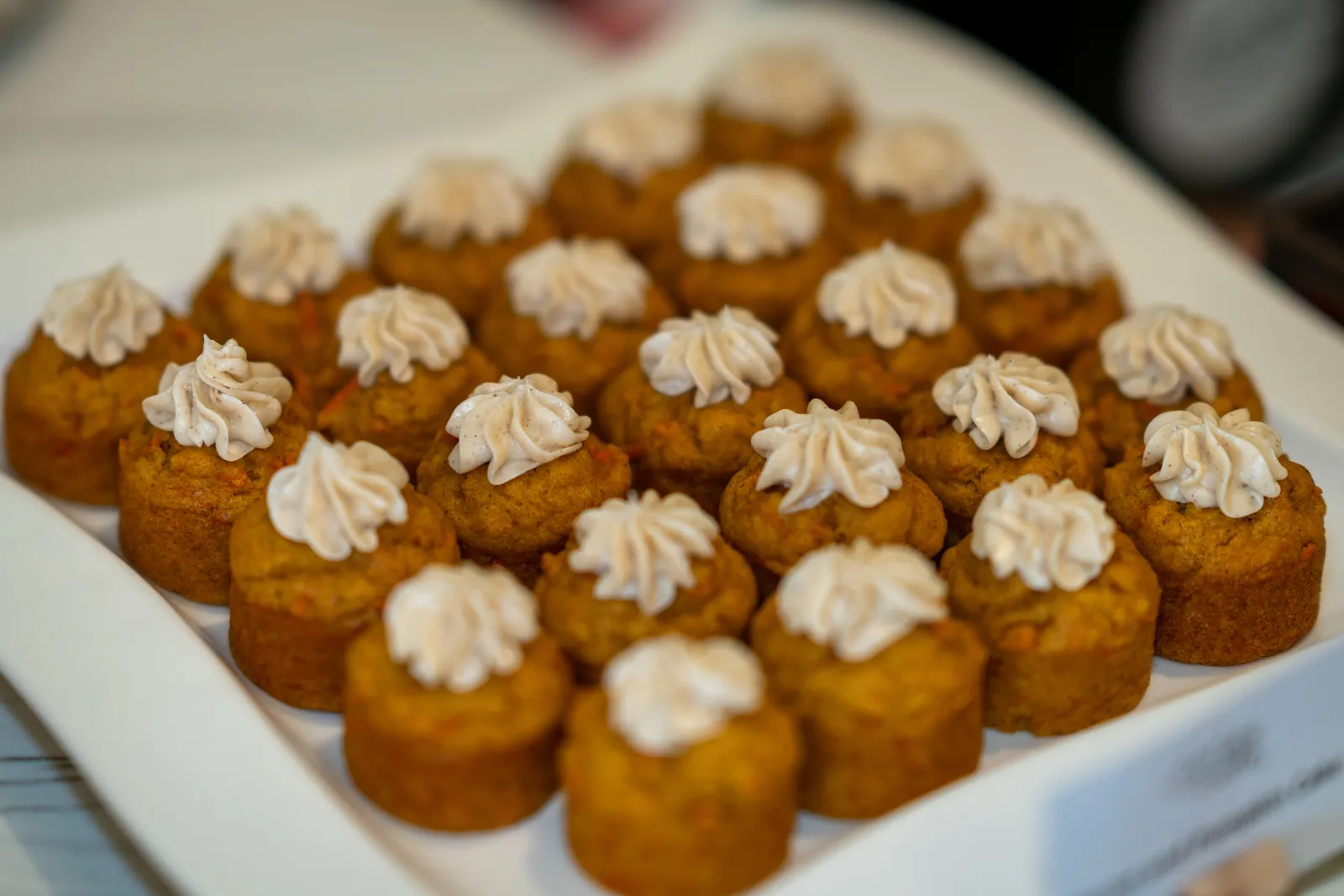Spiced mini cupcakes